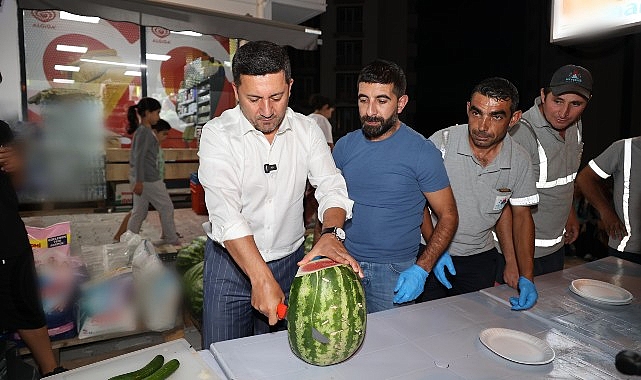 Nevşehir Belediye Başkanı Rasim Arı, Cevher Dudayev Mahallesi’nde vatandaşlarla bir araya geldi.