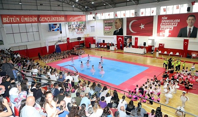 Bayraklı’da yaz spor okullarına büyük ilgi 19 kursa 4 bin 200 kişi katıldı